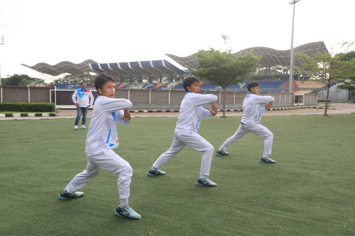 Latihan atlet pencak silat yang disiapkan untuk PORPROV VII Banten | Foto: Dok. Diskominfo